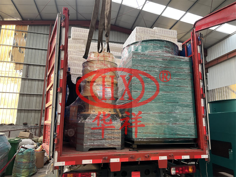 球形肥料顆粒機.jpg 球形肥料顆粒機.jpg